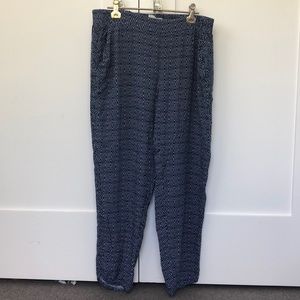Blue patterned cotton pants